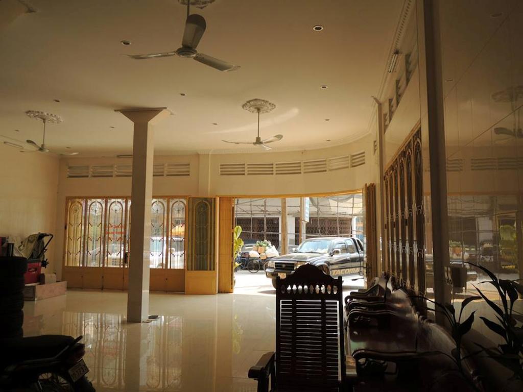 Shang Hai Guesthouse Battambang Zewnętrze zdjęcie